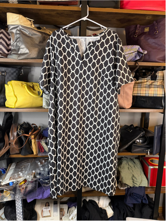 Unbranded Dresses & Skirts - Women's Unbranded Midi Dress XL Black White Geometric Print